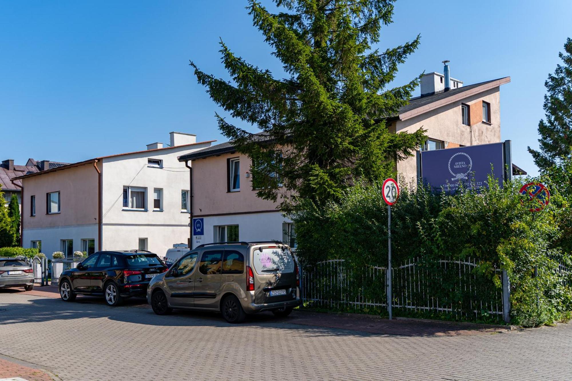 Avista Mielno 호텔 Unieście 외부 사진